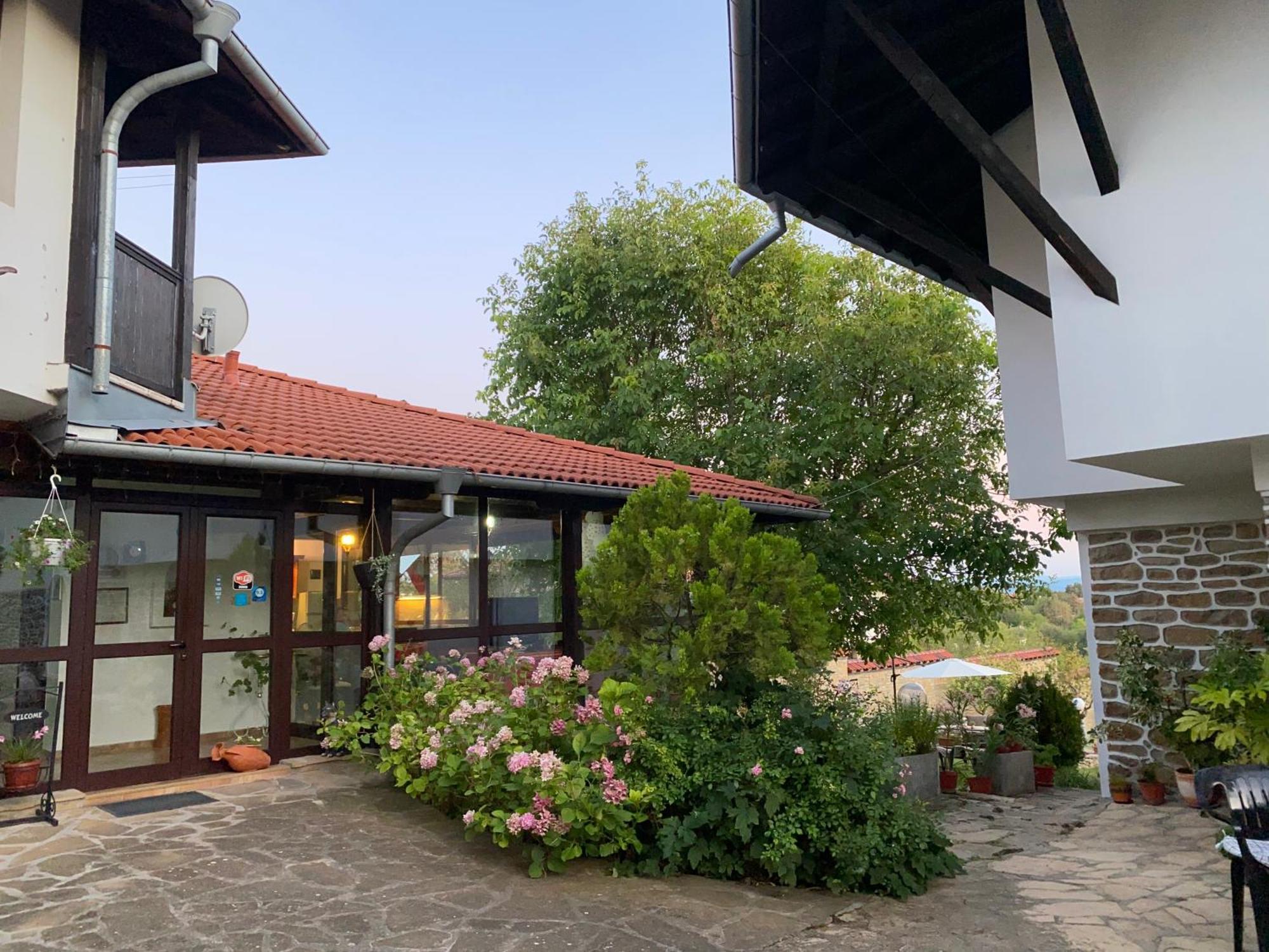 Guest House Debar Arbanasi Exterior photo
