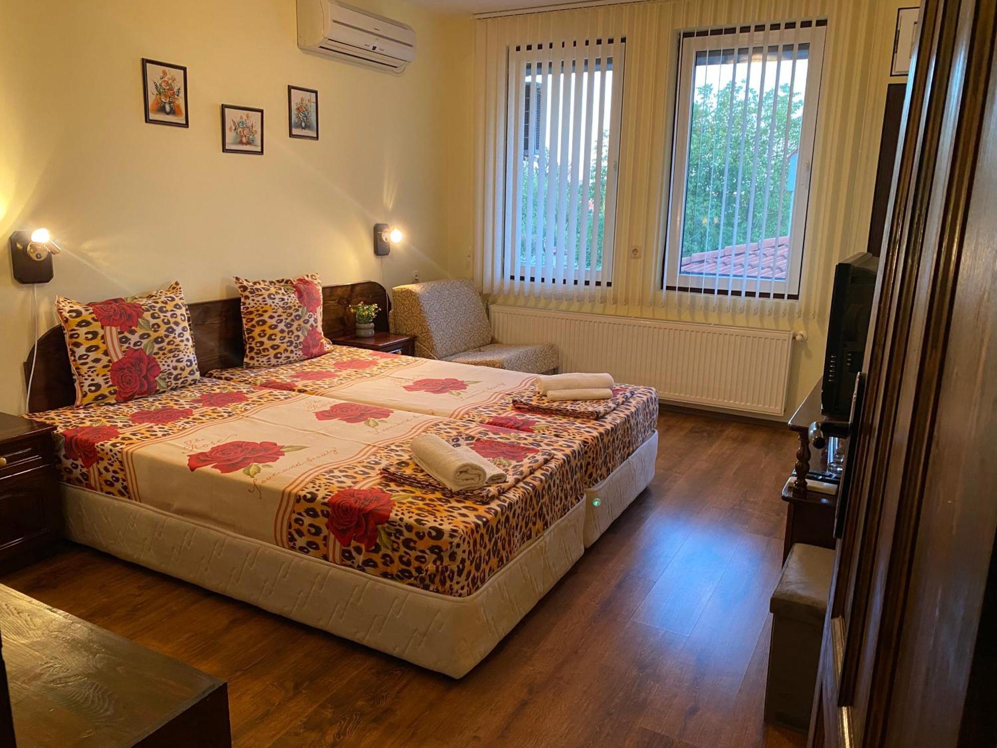 Guest House Debar Arbanasi Exterior photo