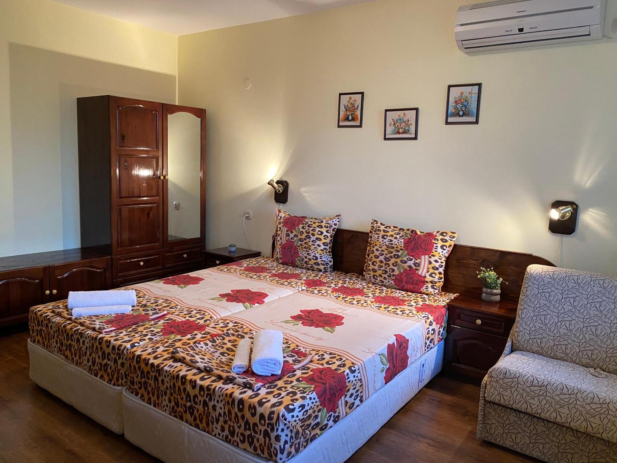 Guest House Debar Arbanasi Exterior photo